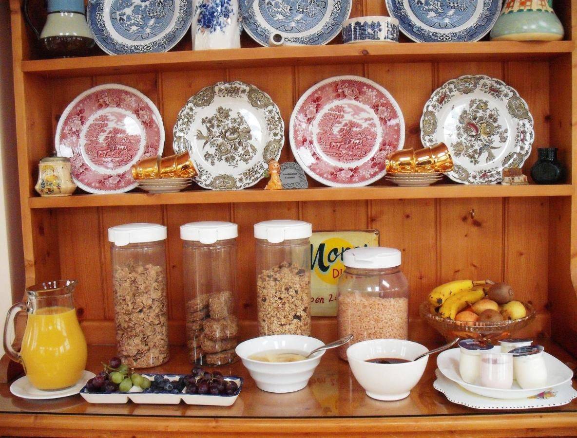 Фото  Maryville Bed and Breakfast Нина 10